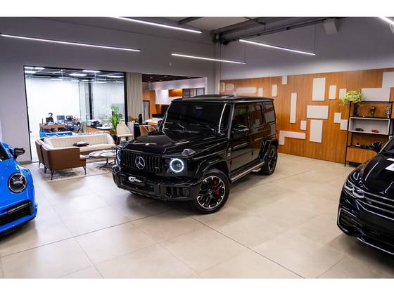 MERCEDES-BENZ G 63 AMG 4.0 V8 BITURBO MHEV MANUFAKTUR 4MATIC SPEEDSHIFT MERCEDES-BENZ G 63 AMG 4.0 V8 BITURBO MHEV MANUFAKTUR 4MATIC SPEEDSHIFT